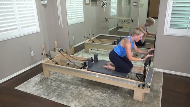 Pilates Reformer 45 Minute Workout - Long and Strong смотреть онлайн