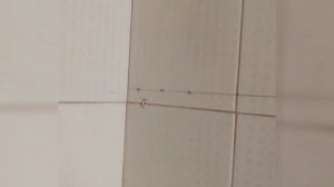 Навеска кухонного шкафа на шину