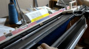 Электронная вязальная машина silver reed 561