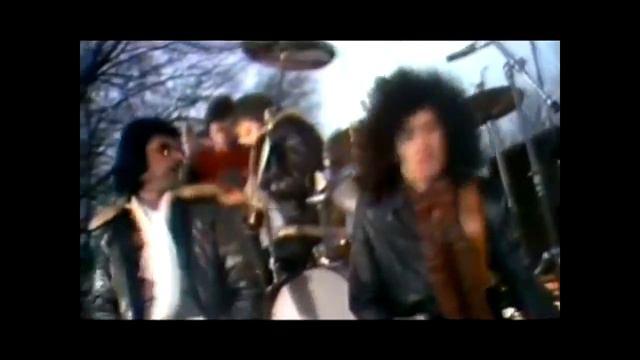 COMPILATION REMIX- ЗАЧЕМ ТЫ МЕНЯ ОБИДЕЛ смотреть онлайн