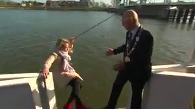 Упала смотреть онлайн