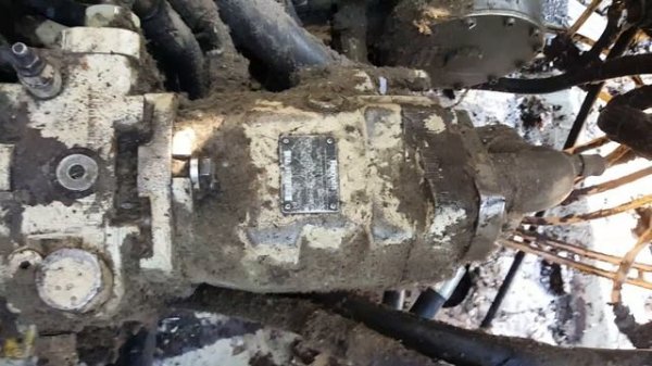 Локуст 853 ремонт гидравлики Rexroth.
