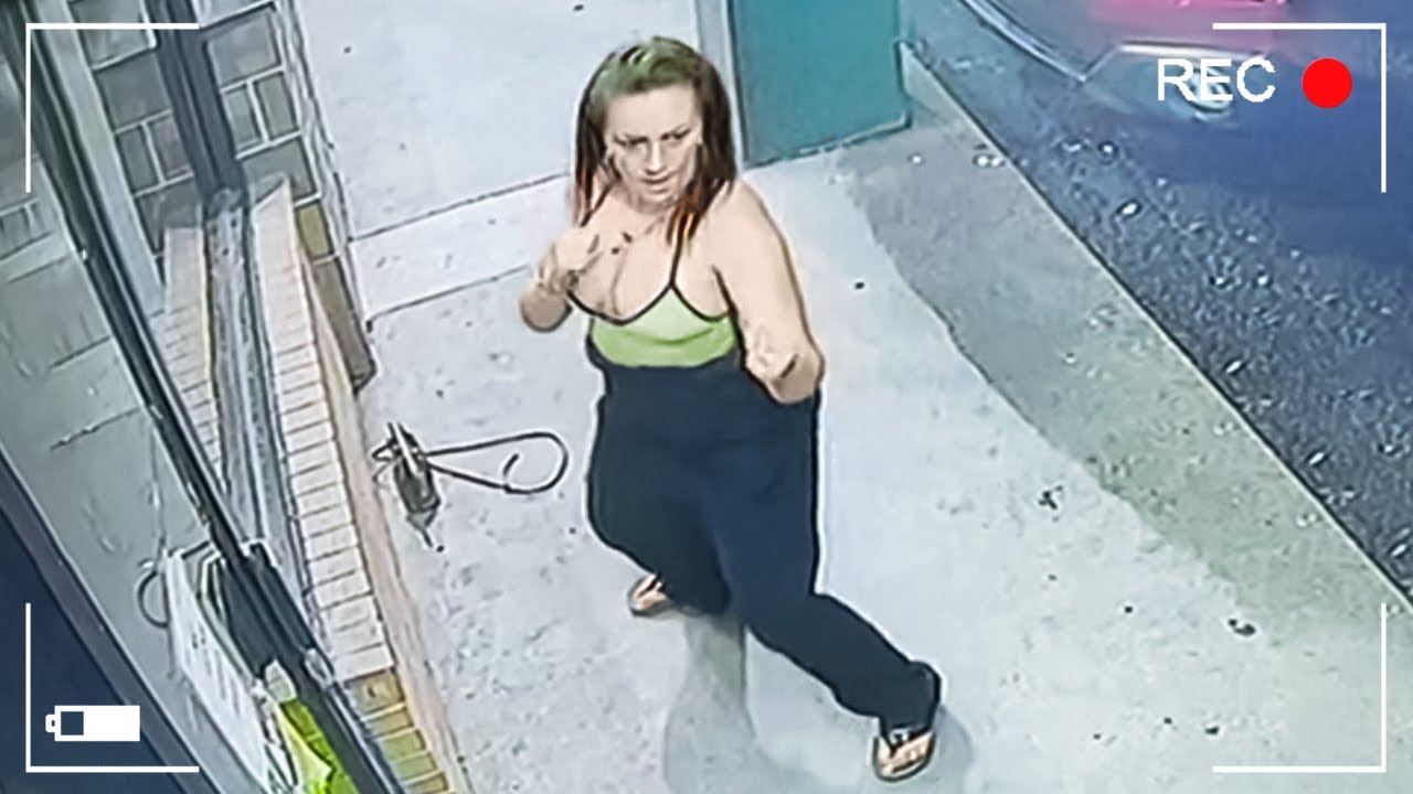 50 Невероятных Моментов, Снятых на Камеры Наблюдения смотреть онлайн