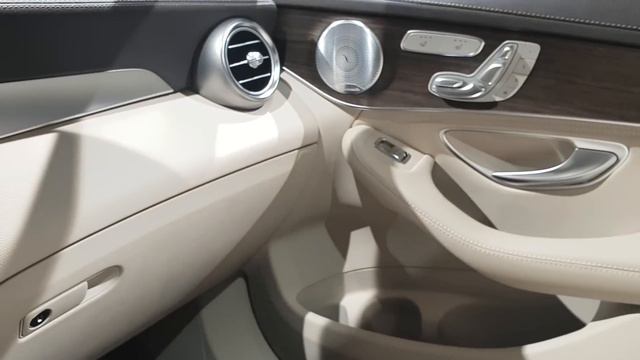 Mercedes GLC: restyling 2019 con MBUX смотреть онлайн