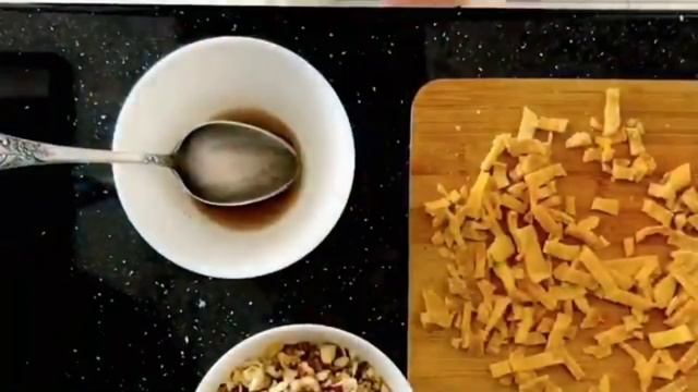ВКУСНЕЙШАЯ домашняя ГРАНОЛА без САХАРАиЗАПЕКАНИЯ(читай⬇️) #гранола #домашниерецепты #полезныйпереку смотреть онлайн