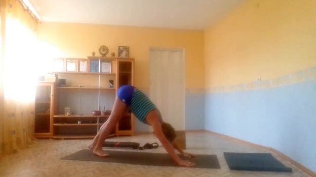 Йога Демо №2. Йога в Саранске. (Восстанавливаемся после горных травм.) Yoga Demonstration. смотреть онлайн