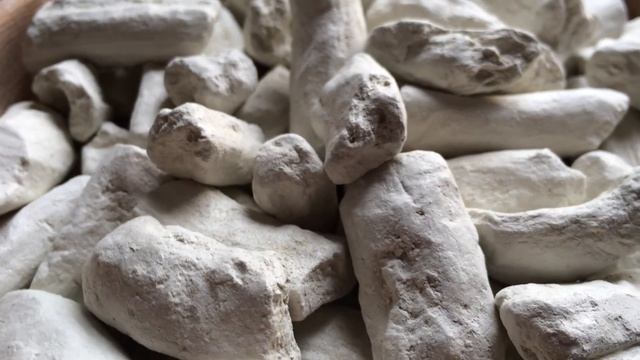 Глина Белая Прессованная - магазин Мел-ок: пищевой мел и глина для еды