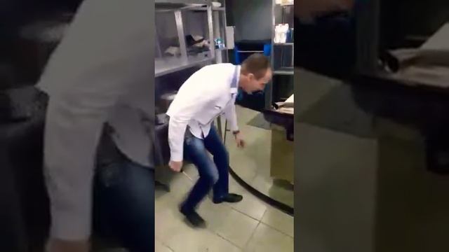 Лобовое стекло так ли легко тебя разбить? смотреть онлайн