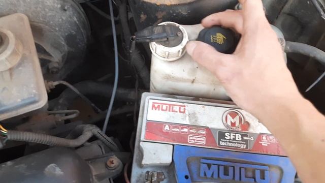 На ваз 2114 двигатель греется на ходу свыше 90 градусов