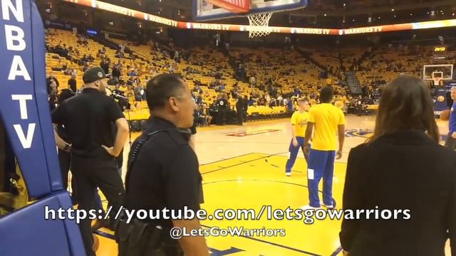 [!] Steph Curry (MCL rehab) start of shooting routine at Oracle Arena, prior to Game 5 смотреть онлайн