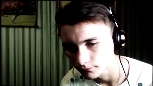 Это чувство когда забыл снять наушники (Vine) смотреть онлайн
