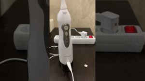 Ирригатор не заряжается