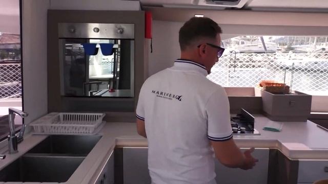 УСТРОЙСТВО КАТАМАРАНА | Обзор Fountaine-Pajot Saona 47 смотреть онлайн