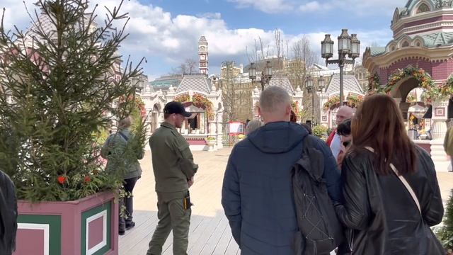КАК ЖИВЕТ СТОЛИЦА РОССИИ В БУДНИЕ ДНИ ?? ЦЕНТР МОСКВЫ ? (БЕЗ КОММЕНТАРИЕВ) смотреть онлайн