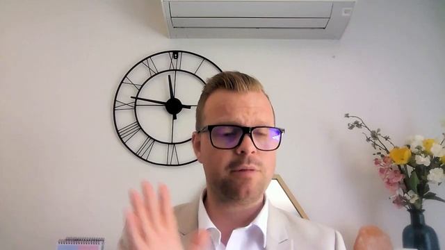 SALON MARKETING | 10 DIFFERENT WAYS TO BRING IN NEW CLIENTS AS A SALON OWNER | SALON PROMOTION IDEA смотреть онлайн