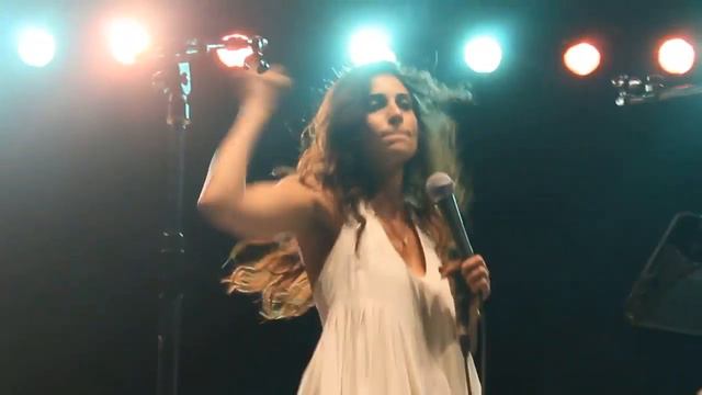 Yasmine Hamdan смотреть онлайн