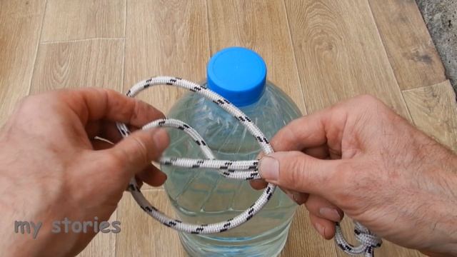 Как завязать бутылочный узел. Узел для переноса бутылки. Амфорный узел. Bottle knot смотреть онлайн