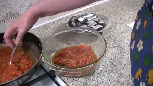 РЕЦЕПТ САЛАКИ В ТОМАТНО-ОВОЩНОМ СОУСЕ. КАК ВКУСНО ПРИГОТОВИТЬ РЫБНУЮ КОНСЕРВУ В ДОМАШНИХ УСЛОВИЯХ. смотреть онлайн