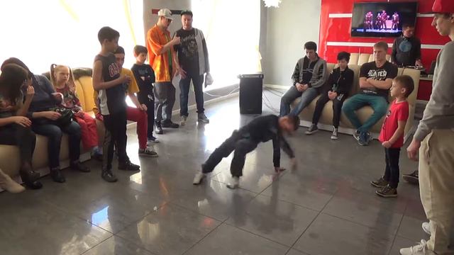 Apercot & Semen vs Ivan & Pasha | 1/2 FINAL | MFJAM 4. смотреть онлайн