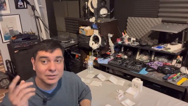 Samsung Galaxy Buds Live My thoughts & Review. ( Tha Beans! ) смотреть онлайн