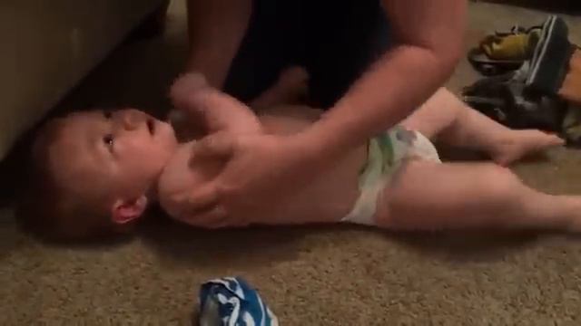 Infant febrile convulsion смотреть онлайн