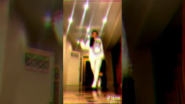 девочка с картинки если да то ставь 👍 смотреть онлайн