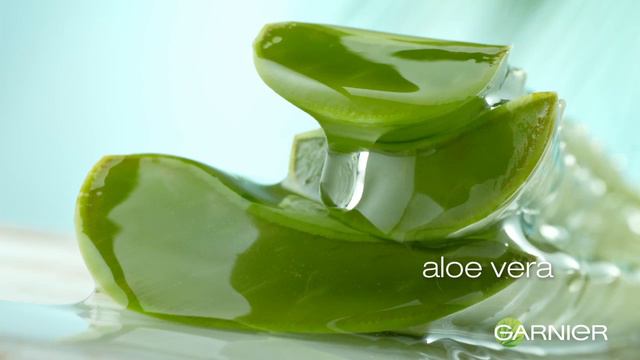 Coconut Water & Aloe Vera Haircare Ultimate Blends Garnier смотреть онлайн