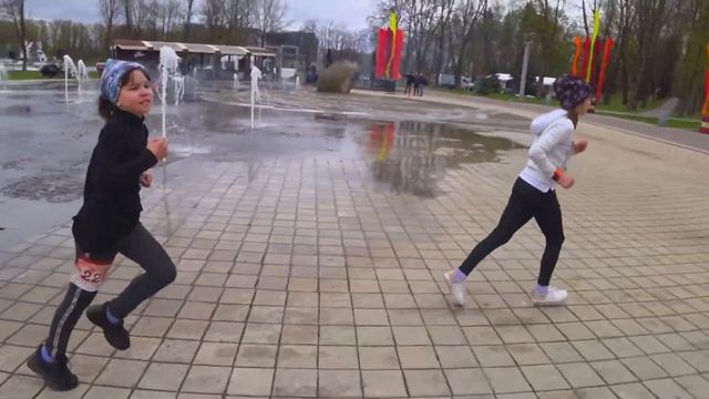 ЗАБЕГОТВАЖНЫХ2021 #ЗАБЕГОТВАЖНЫХ 2021 ПАРК ПОБЕДЫ ДЕТСКИЙ ЗАБЕГ 9 - 10 ЛЕТ смотреть онлайн