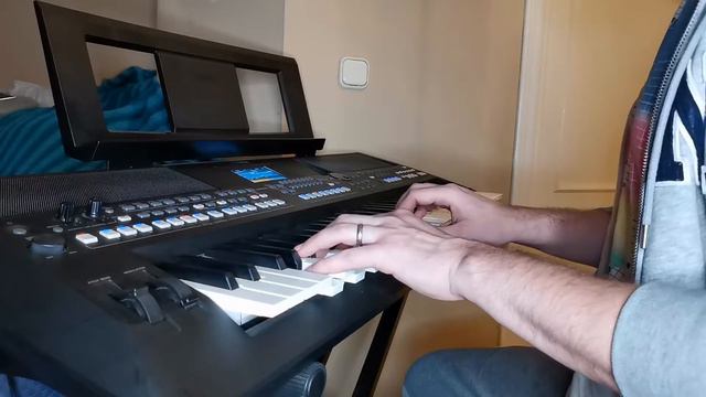 Carrickfergus - Piano Man's Ugly Twin смотреть онлайн