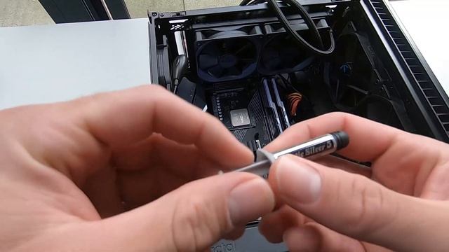 BEGINNERS GUIDE: How To Apply CPU Thermal Paste смотреть онлайн