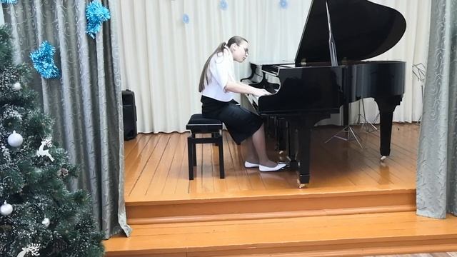 Р.Яхин "Песня", Н Жиганов "Вальс". Исп.Аглиуллина Зиля. смотреть онлайн