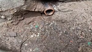 Прокладка пластиковой трубы в старой металлической трубе на 3/4