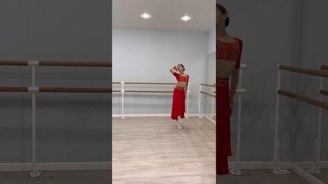 Ишкулова Алина.Вариация Из балета Баядерка смотреть онлайн