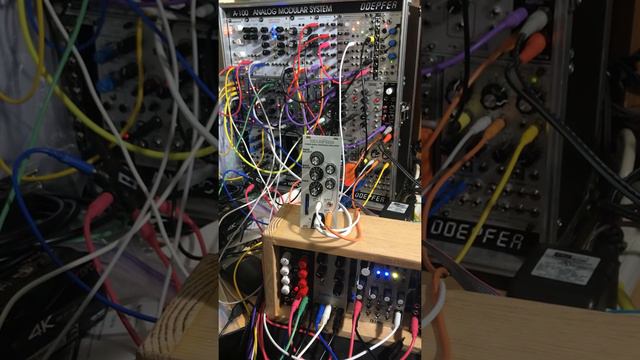 Sci-Fi sounds From Tabula Rasa wavetable oscillator смотреть онлайн