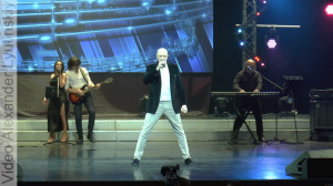 Сергей Горобченко с песней "Генетический код". Шлягер Года (2022). БКЗ Октябрьский 11.02.2023