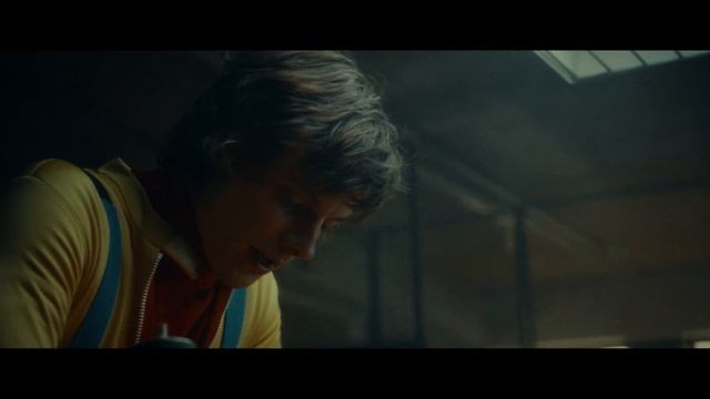 KLAMMER - CHASING THE LINE - Offizieller Trailer смотреть онлайн