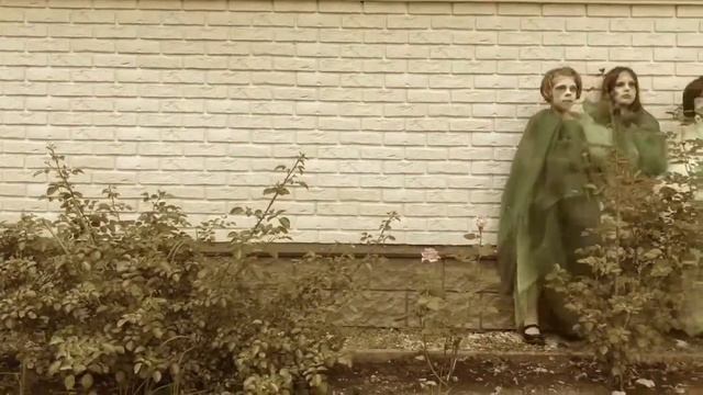 Алиса, скрытые кадры. Яркие люди 2019 смотреть онлайн
