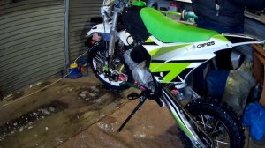 Питбайк не заводится. Ищем причину. Игла, тросик газа, карбюратор