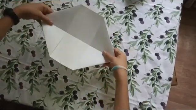 Громкая хлопушка из бумаги смотреть онлайн