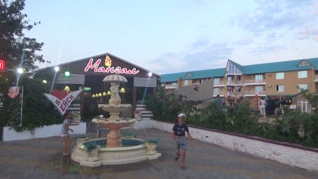 122. г.Ейск Турбаза "Парус" Все ссылки на бронь и связь с турбазой... смотреть онлайн