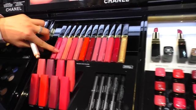 ПОТРАТИЛА 20 тысяч Рублей на косметику ? Почему МАМА Разрешает?! смотреть онлайн