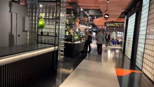 Riga LIVE. 20.3.23. Shopping center Galerija Centrs. Restaurants. Latvia. смотреть онлайн