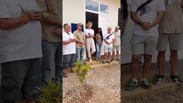 Открытие дома льва Симбы/Opening of the house of Leo Simba #симбавтанзании смотреть онлайн