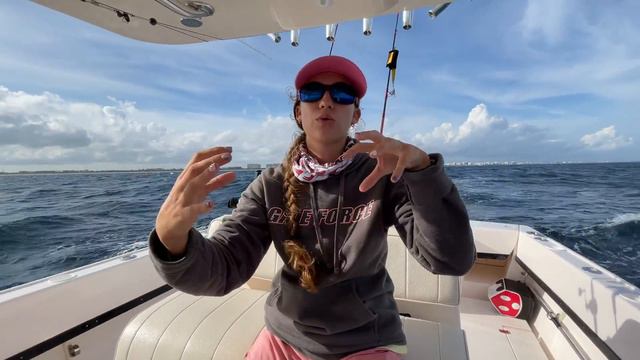 HOW TO DRIVE A BOAT IN ROUGH SEAS - BIG OCEAN SWELLS! смотреть онлайн