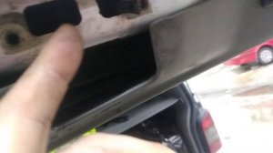 VW Т5 MULTIVAN 2.5TDI Ремонт концевика задней двери
