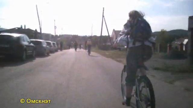 На велосипедах в Удачный (часть 1) смотреть онлайн