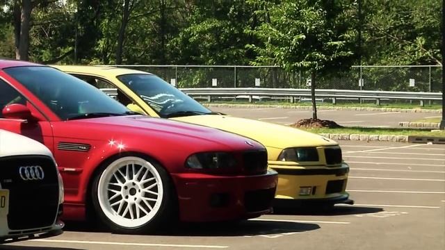 Гонки на спорткарах!