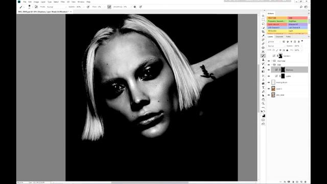 Beauty Retouching in Photoshop (Timelapse).Dodge&Burn method смотреть онлайн