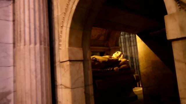 Галопом по Европам. День четырнадцатый: Базилика Сен-Дени и королевский некрополь смотреть онлайн