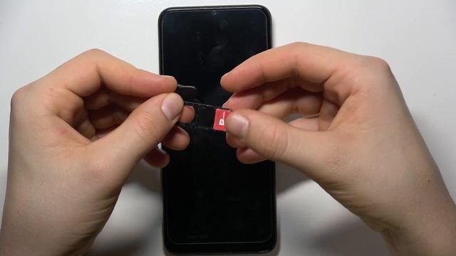 Samsung Galaxy A03 | Как вставить карту памяти и сим карту в устройство Samsung Galaxy A03 смотреть онлайн